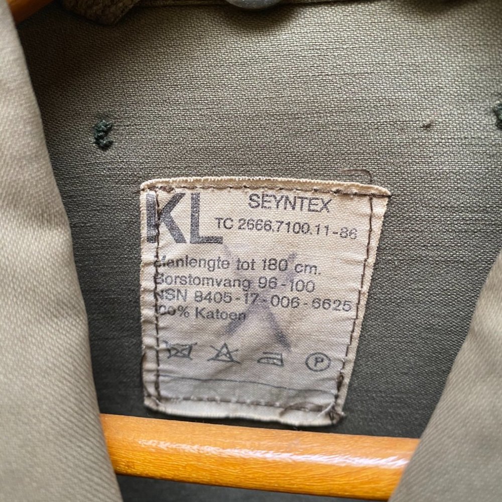 Heavy Army Jacket - image 3